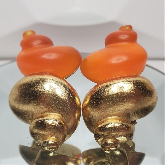 DIOR ROBERT GOOSENS Collectors Seashell Earrings - Picture 4 of 7